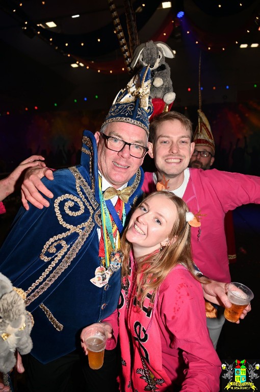 ../Images/6x11 Kaninefaaten Jubileumfeest 728.jpg
